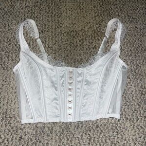 Victoria's Secret Ivory Lace Bustier